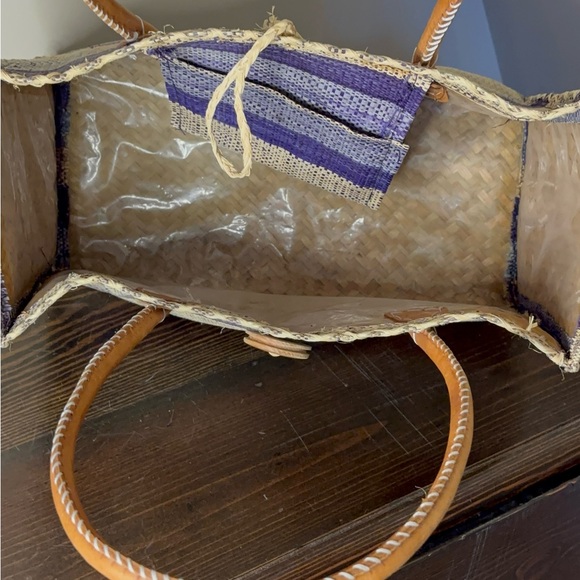 Vtg Handwoven Madagascar Raffia Stripe Tote Bag - Picture 6 of 14